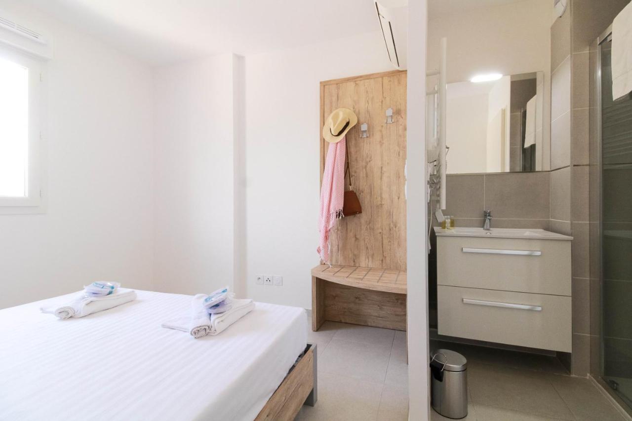 Select'Sohome - Residence Le Poseidon - Appartement En Duplex Avec Parking Prive Et Piscine ! - Pos-F Bormes-les-Mimosas Buitenkant foto